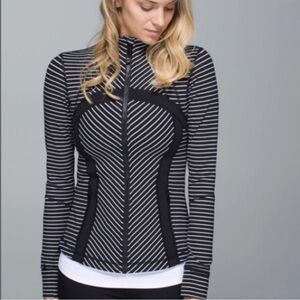 Lululemon parallel stripe jacket sz 6